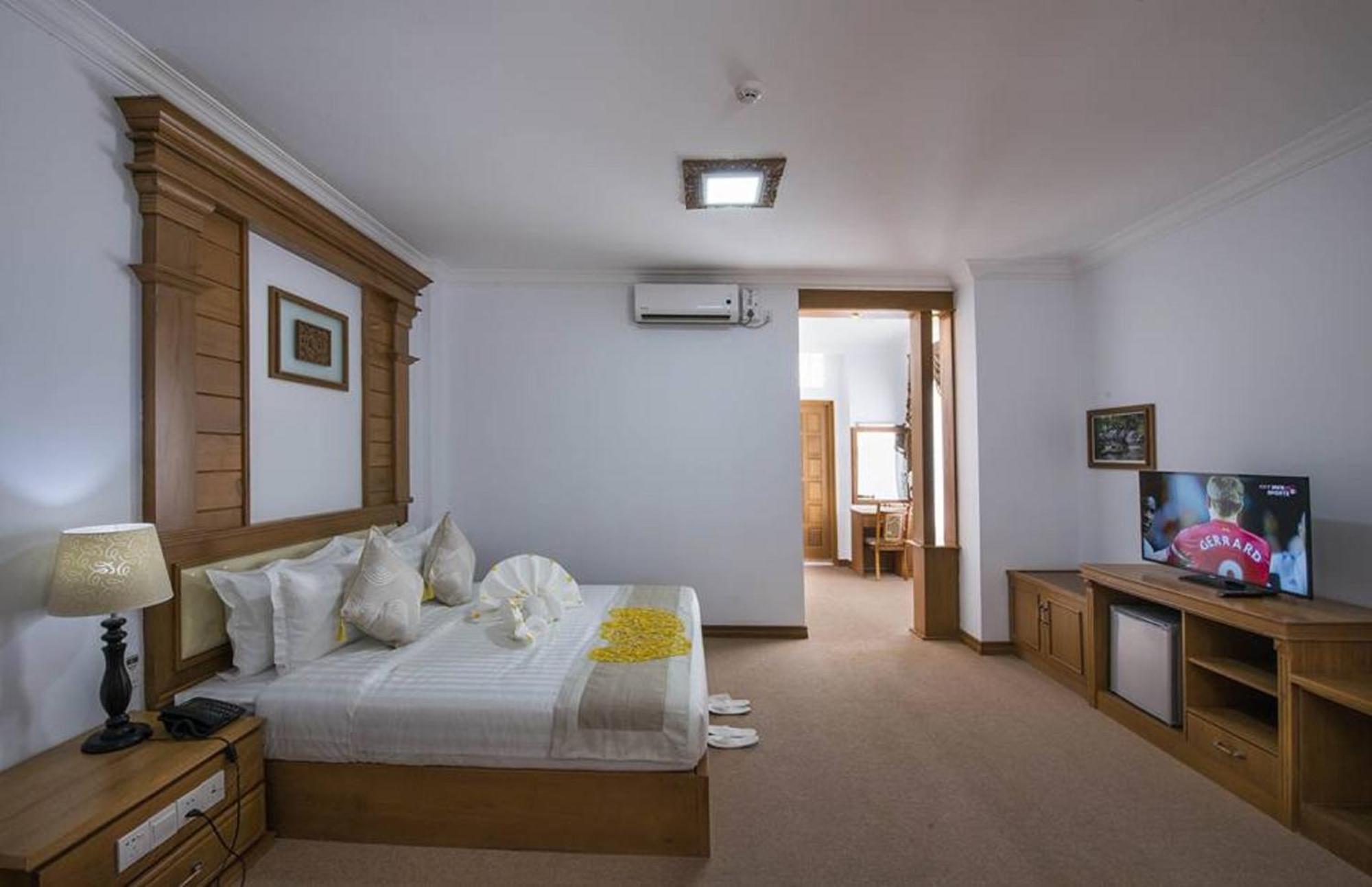 Hotel Shwe Nann Htike 핀우린 외부 사진