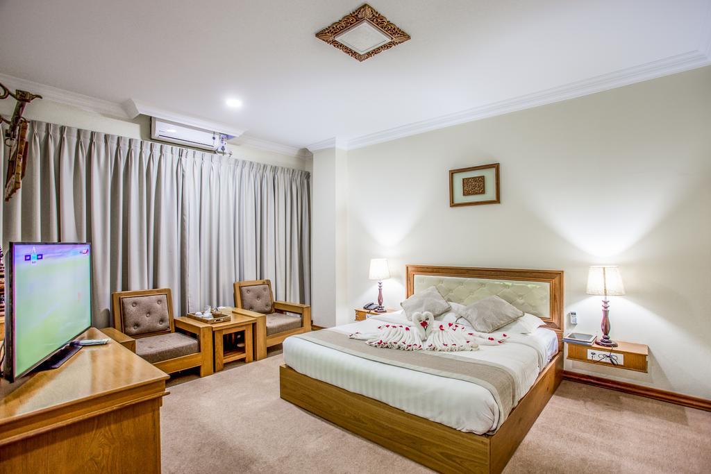 Hotel Shwe Nann Htike 핀우린 외부 사진