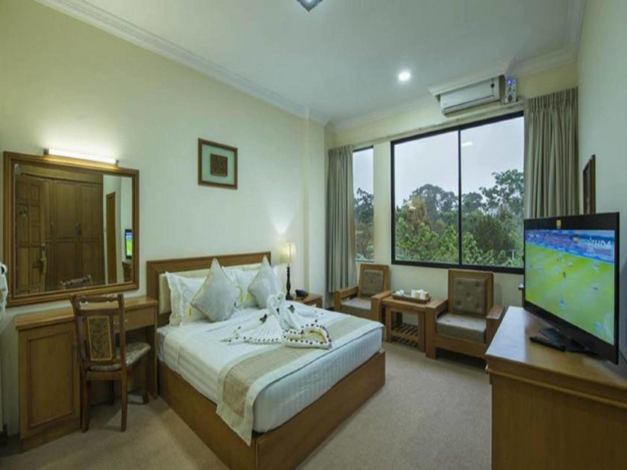 Hotel Shwe Nann Htike 핀우린 외부 사진