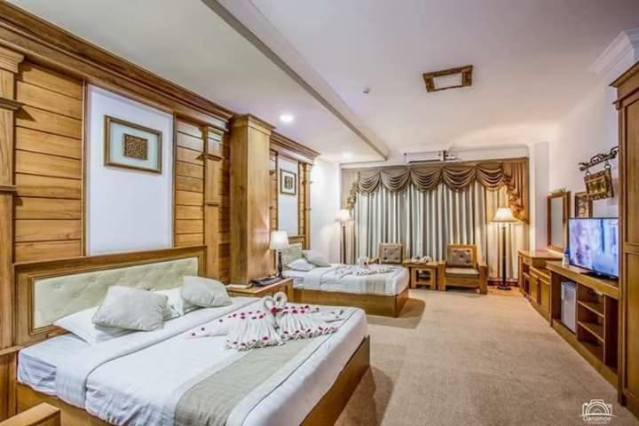 Hotel Shwe Nann Htike 핀우린 외부 사진